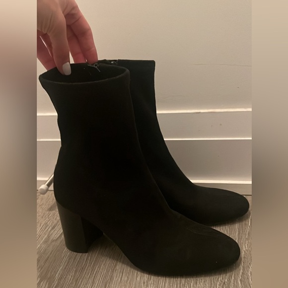 Never used Mango Black Heeled Boots - Picture 4 of 4